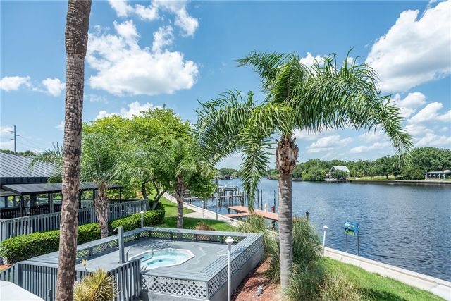 2424 W TAMPA BAY BOULEVARD M104, Tampa, FL 33607