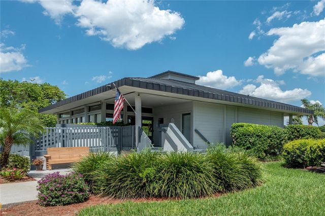 2424 W TAMPA BAY BOULEVARD M104, Tampa, FL 33607