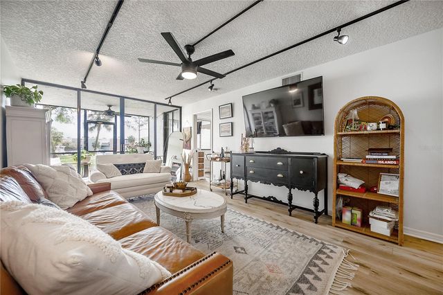 2424 W TAMPA BAY BOULEVARD M104, Tampa, FL 33607