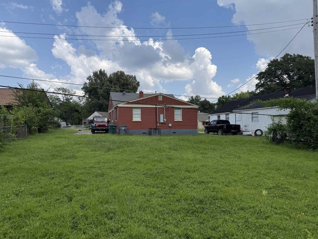 1561 W DIANNE CIR, Memphis, TN 38114