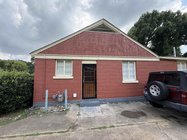 1561 W DIANNE CIR, Memphis, TN 38114