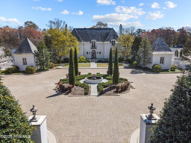 3100 Kariblue Lane, Greenville, NC 27834