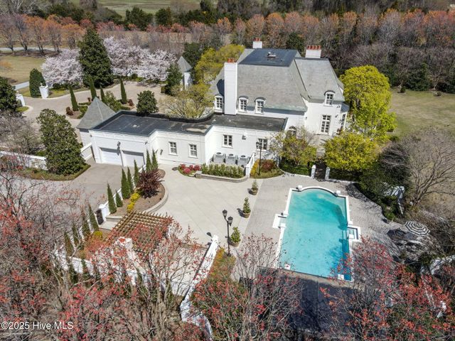 3100 Kariblue Lane, Greenville, NC 27834
