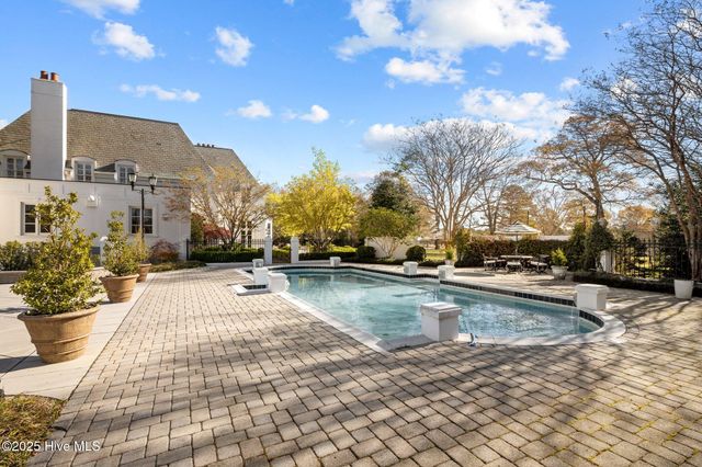 3100 Kariblue Lane, Greenville, NC 27834