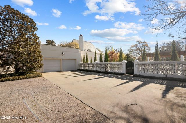 3100 Kariblue Lane, Greenville, NC 27834