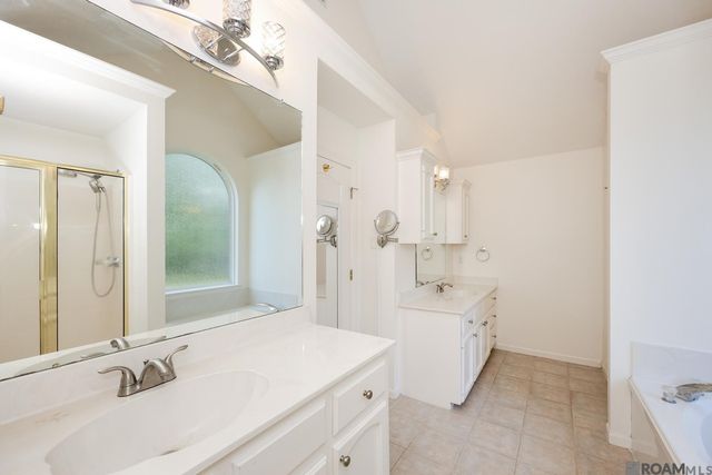 5144 Perthshire Dr, Baton Rouge, LA 70817