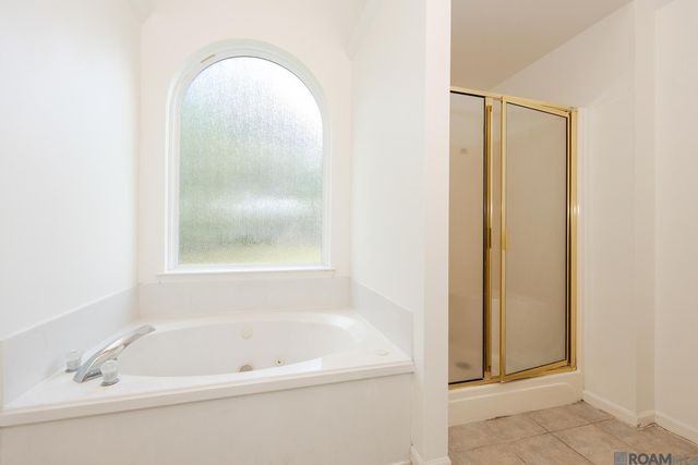 5144 Perthshire Dr, Baton Rouge, LA 70817