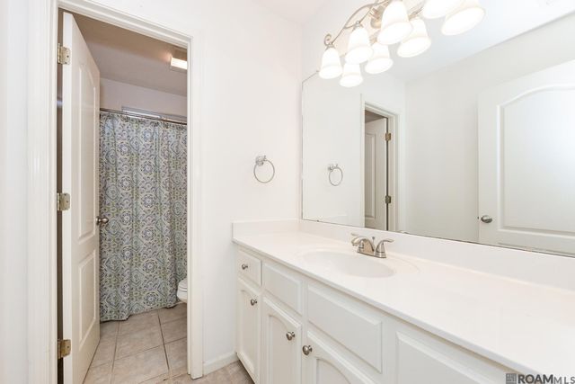 5144 Perthshire Dr, Baton Rouge, LA 70817