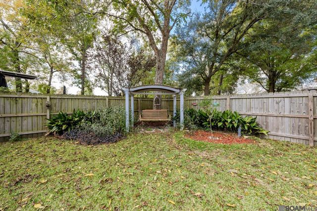 5144 Perthshire Dr, Baton Rouge, LA 70817