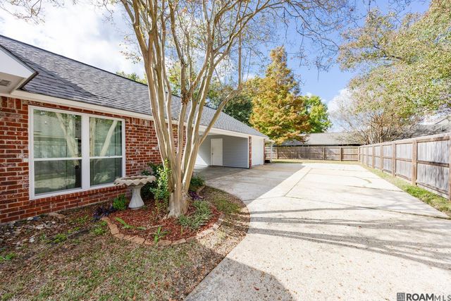 5144 Perthshire Dr, Baton Rouge, LA 70817