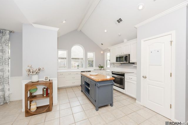 5144 Perthshire Dr, Baton Rouge, LA 70817