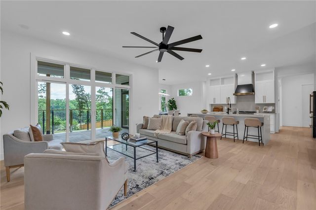 12 Jones Kelley Road, Travelers Rest, SC 29690