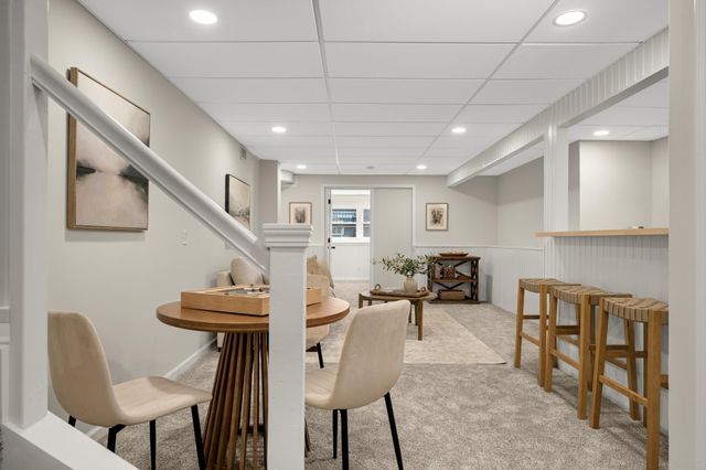 783 Berwood Avenue, Vadnais Heights, MN 55127