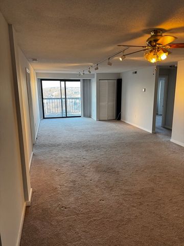 500 Salem Street 808, Medford, MA 02155