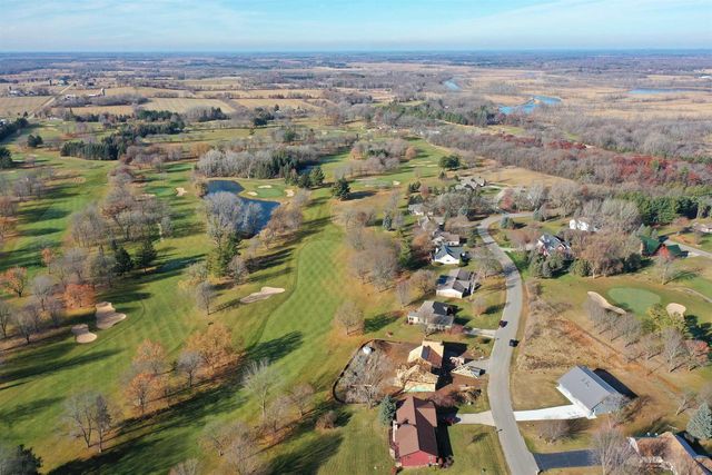 N8568 Seward Dr, Berlin, WI 54923