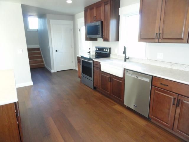 N8568 Seward Dr, Berlin, WI 54923