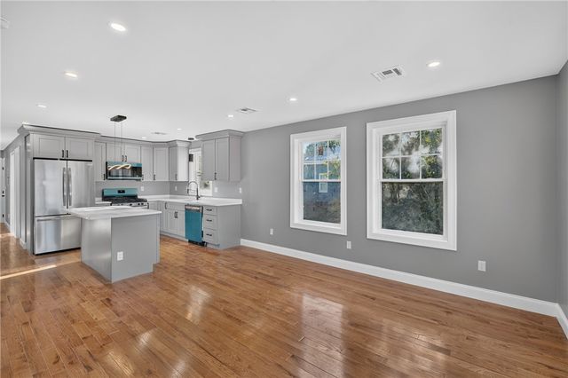 126 Johnson Street, Providence, RI 02905