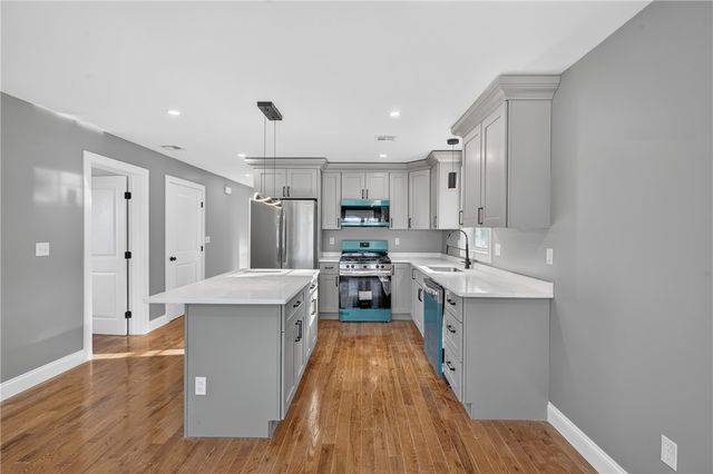 126 Johnson Street, Providence, RI 02905