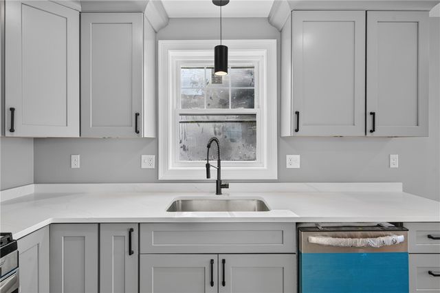 126 Johnson Street, Providence, RI 02905