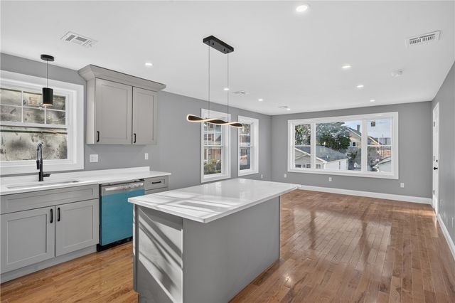 126 Johnson Street, Providence, RI 02905