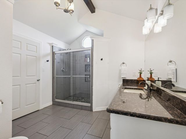 2112 Meadowview Drive, Caddo Mills, TX 75135