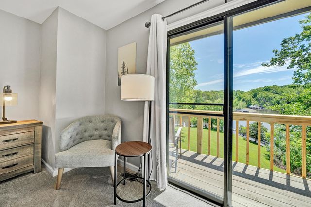 501 Harbor Ridge DR, Goodview, VA 24095