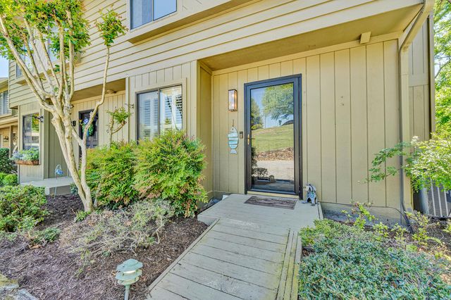 501 Harbor Ridge DR, Goodview, VA 24095
