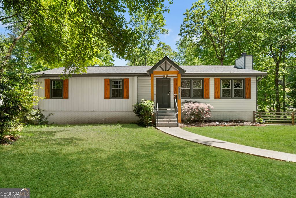 2702 Davenport Road NW, Duluth, GA 30096