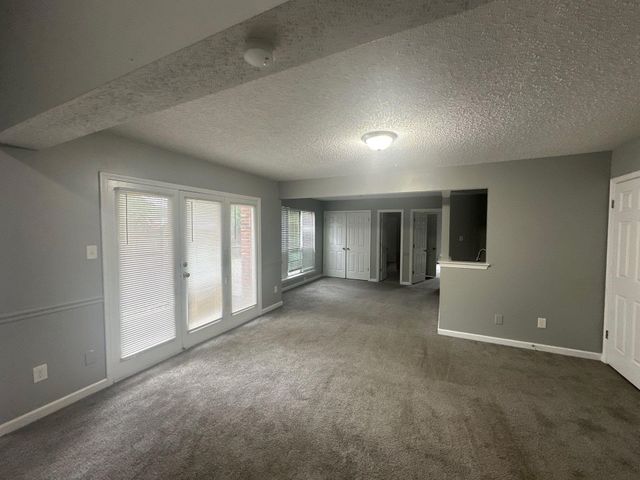 5162 WALTON LAKE DR, Memphis, TN 38118