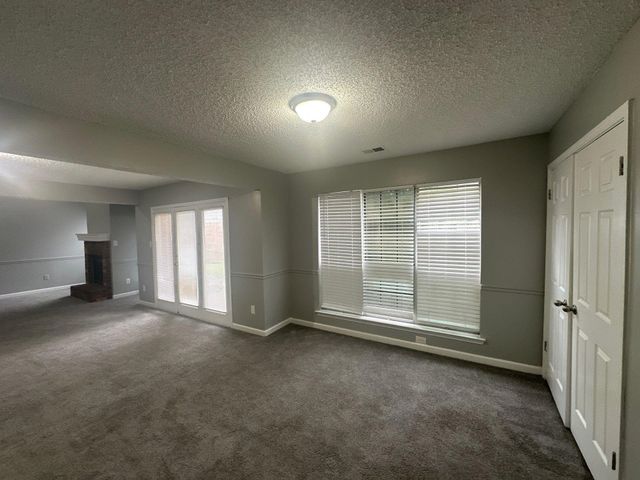 5162 WALTON LAKE DR, Memphis, TN 38118