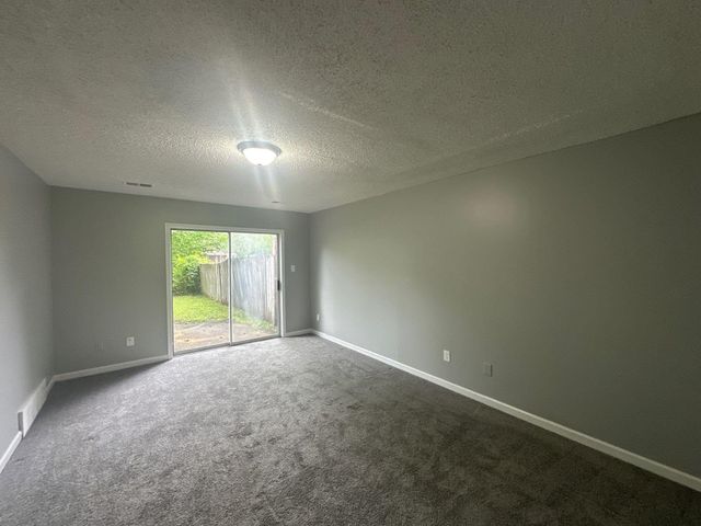 5162 WALTON LAKE DR, Memphis, TN 38118