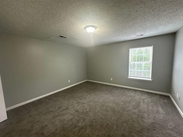 5162 WALTON LAKE DR, Memphis, TN 38118