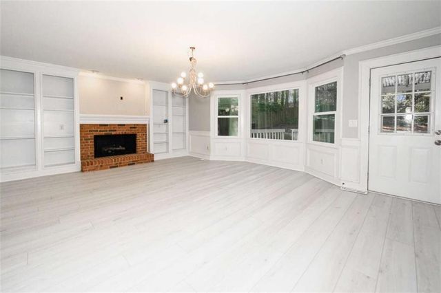 151 Lakeside NW Drive, Kennesaw, GA 30144