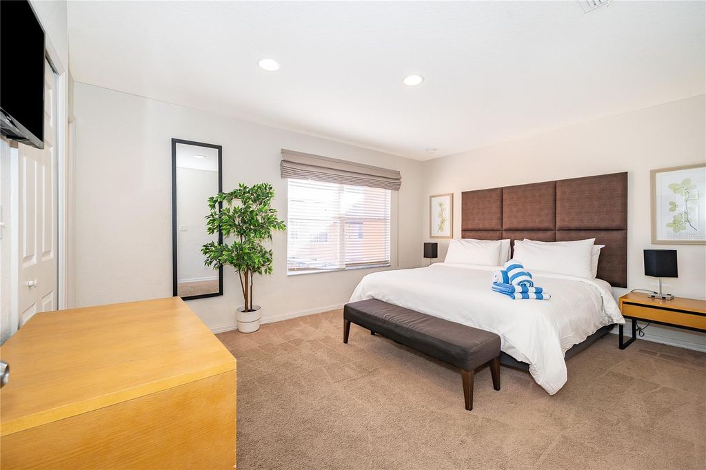 Image 19 of property listing at 2721 IMPALA LANE, Kissimmee, FL 34746