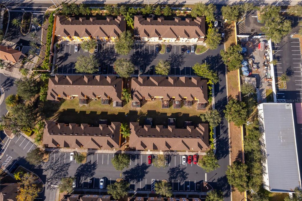 Image 27 of property listing at 2721 IMPALA LANE, Kissimmee, FL 34746