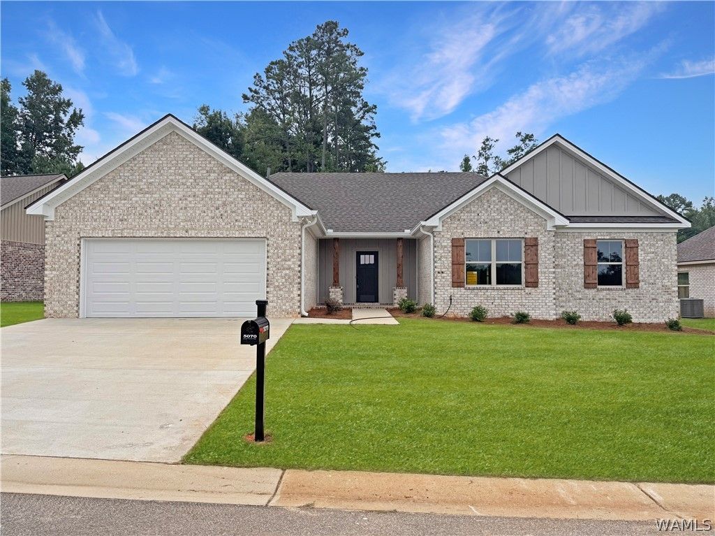 5070 Summerfield E, Tuscaloosa, AL 35404