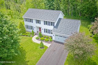 42 Michelle Drive, Clifton Park, NY 12065