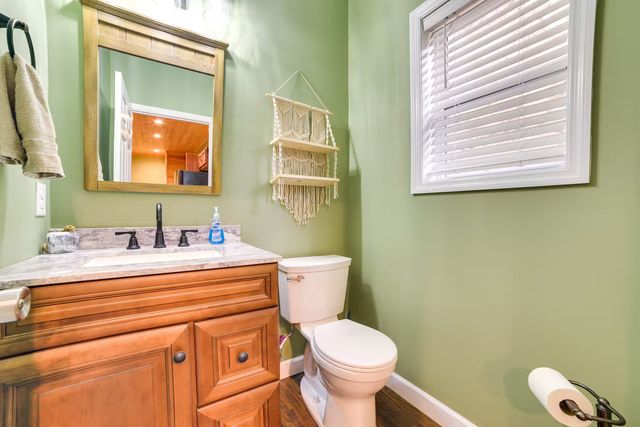 3010 Highwater Rd, Waverly, TN 37185