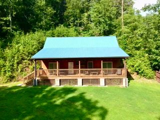 3010 Highwater Rd, Waverly, TN 37185