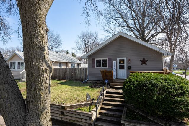 4101 3rd Street, Des Moines, IA 50313