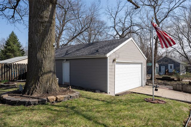 4101 3rd Street, Des Moines, IA 50313