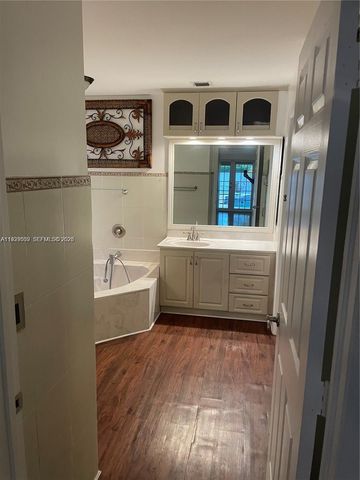 1552 NW 135th Ave, Pembroke Pines, FL 33028