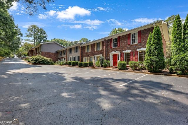 1138 Moorestown Circle, Decatur, GA 30033