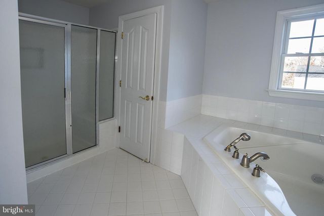 7111 CROWN JEWELS CT, Fredericksburg, VA 22407