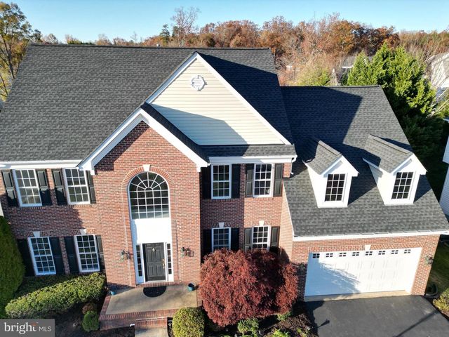 7111 CROWN JEWELS CT, Fredericksburg, VA 22407