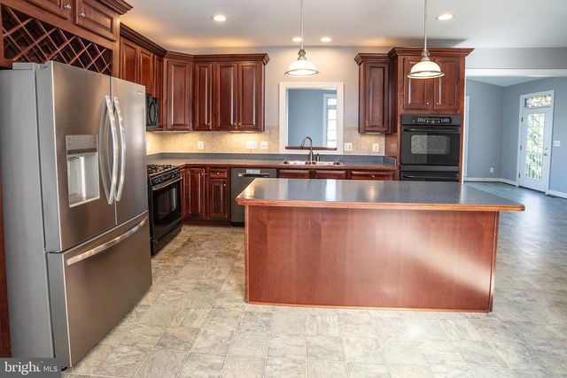 7111 CROWN JEWELS CT, Fredericksburg, VA 22407