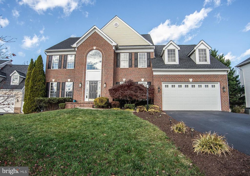 7111 CROWN JEWELS CT, Fredericksburg, VA 22407