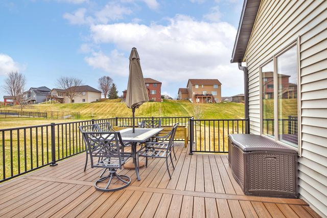 1936 Kerry Drive NE, Rochester, MN 55906