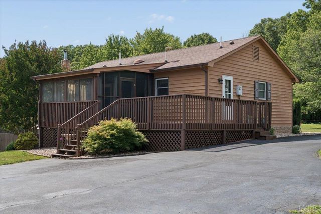 11188 Dickerson Mill Road, Moneta, VA 24121