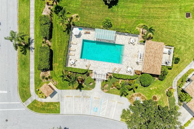 2424 MAGNOLIA CIRCLE, North Port, FL 34289